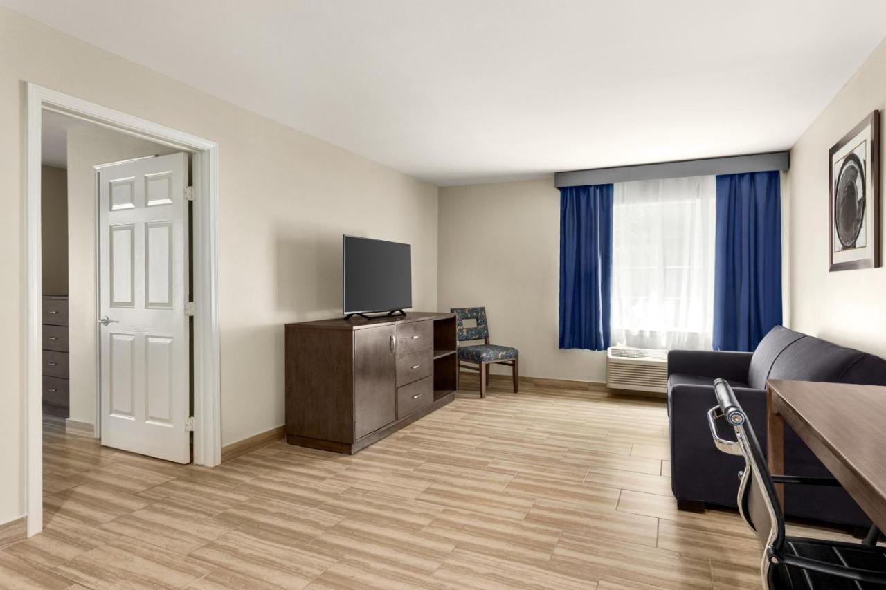La Quinta By Wyndham Brownsville North Bagian luar foto