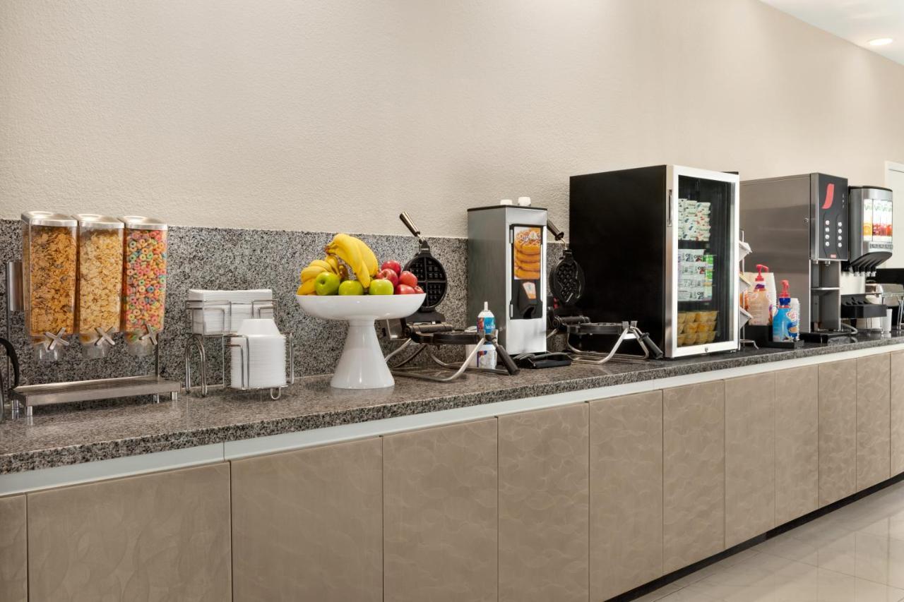 La Quinta By Wyndham Brownsville North Bagian luar foto
