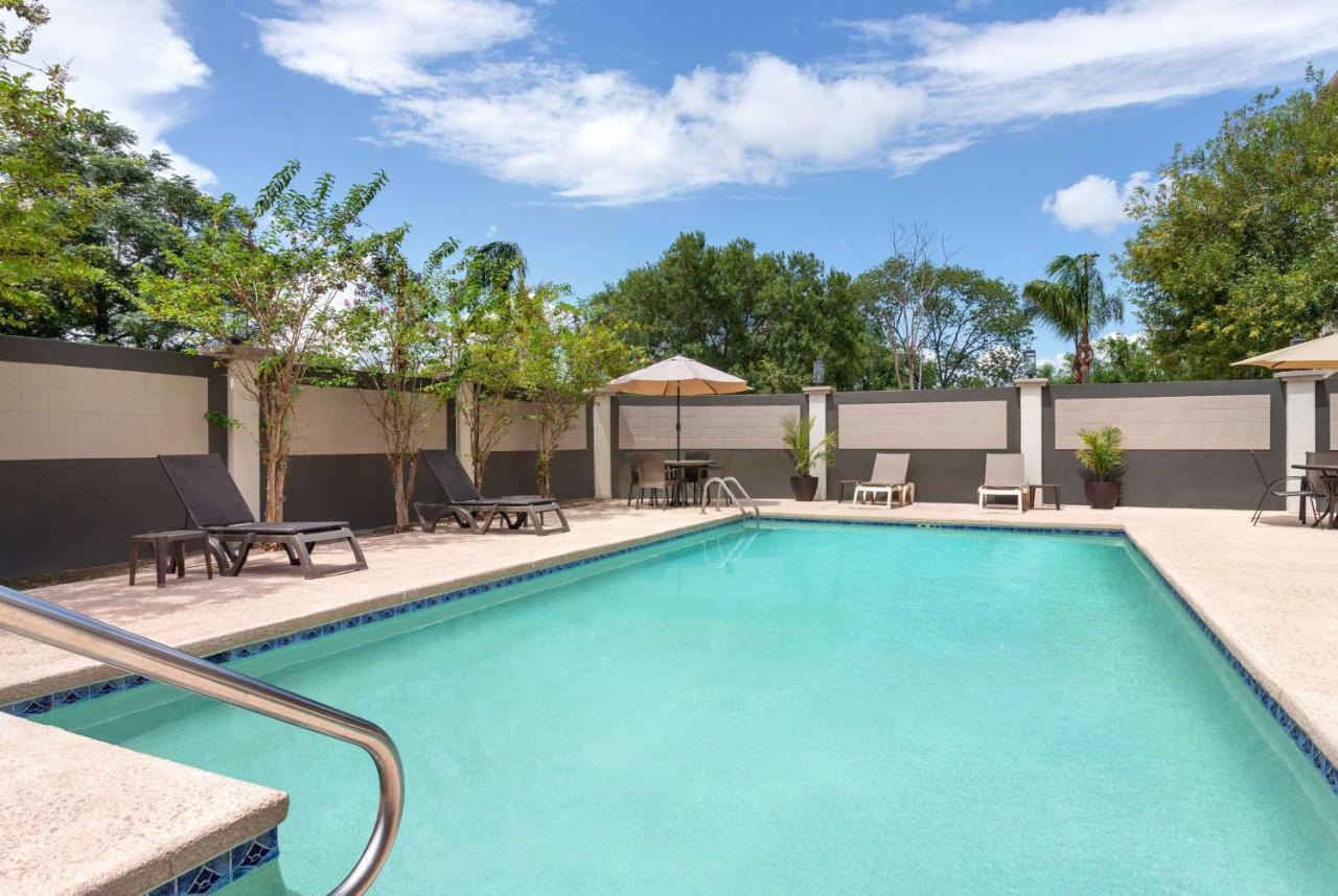 La Quinta By Wyndham Brownsville North Bagian luar foto