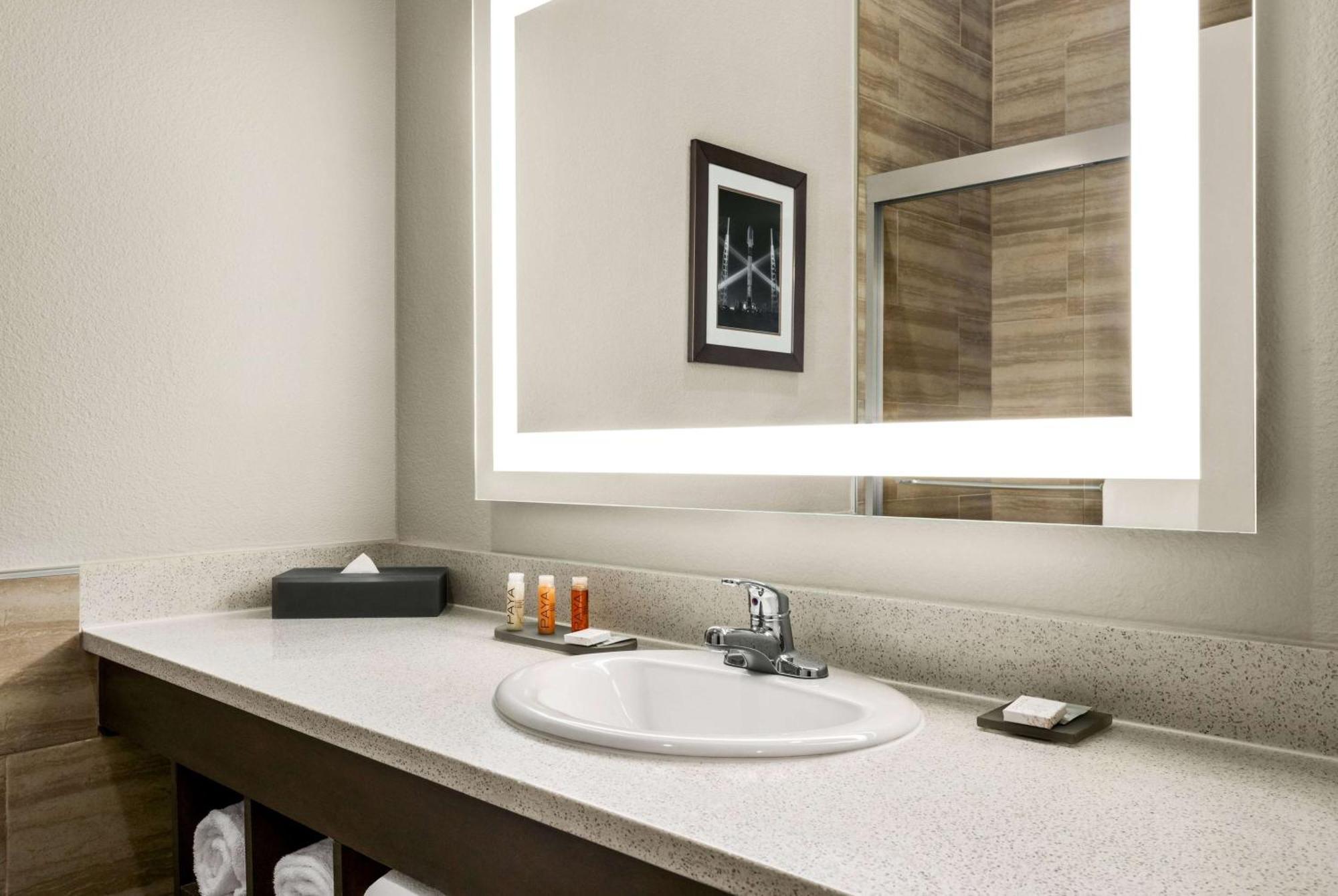 La Quinta By Wyndham Brownsville North Bagian luar foto